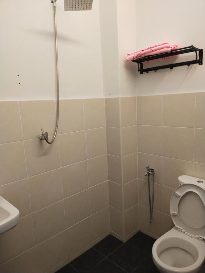 Axaida Homestay Parit Jawa Bakar Parit Екстер'єр фото