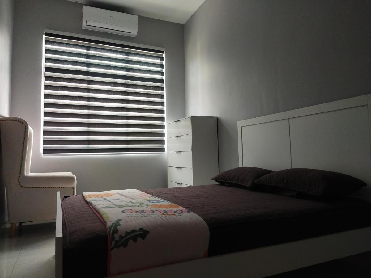 Axaida Homestay Parit Jawa Bakar Parit Екстер'єр фото
